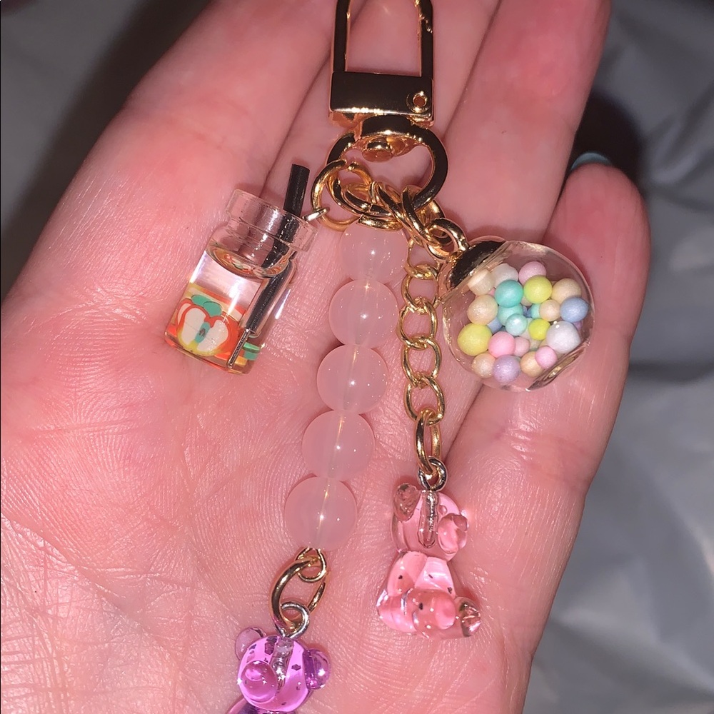 Gummy Bear purse/bag charm Keychain with Beads and charms nwt